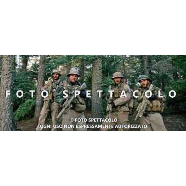 Taylor Kitsch, Mark Wahlberg, Ben Foster ed Emile Hirsch - Lone Survivor ©Universal Pictures