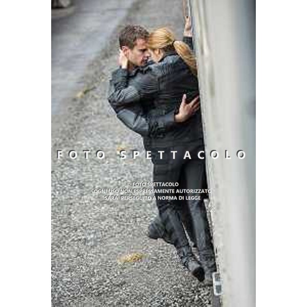 Shailene Woodley e Theo James - Divergent ©Eagle Pictures