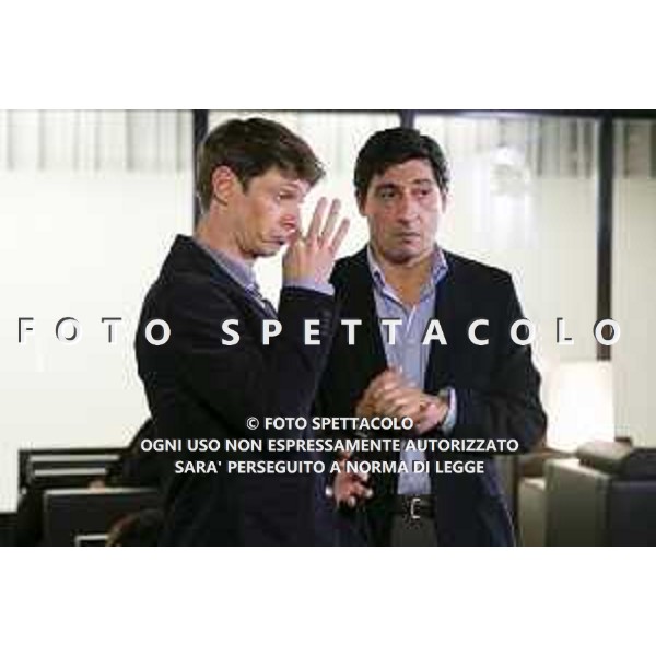 Giorgio Pasotti ed Emilio Solfrizzi - Un matrimonio da favola ©01 Distribution
