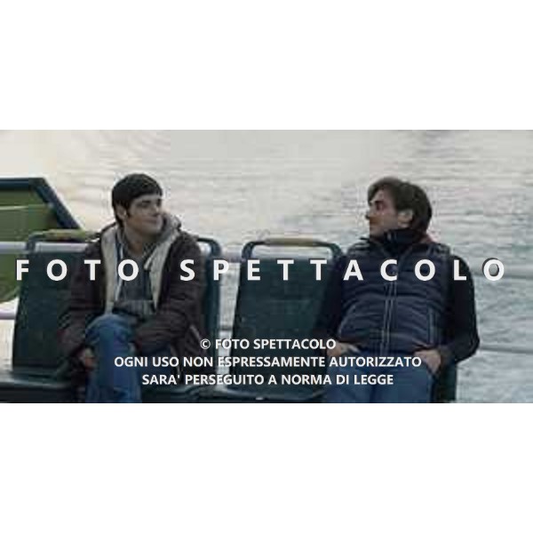 Filippo Scicchitano e Luca Marinelli - Il mondo fino in fondo ©Microcinema Distribuzione